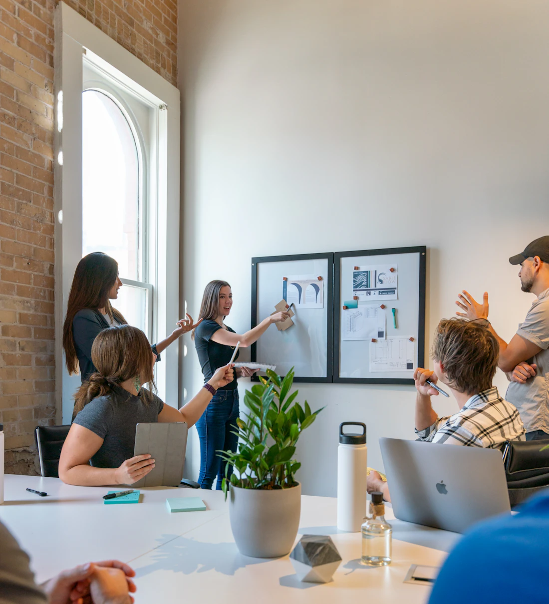 Team meeting in the office